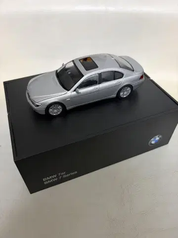 BMW 7시리즈 미니카 정품 피규어 모형