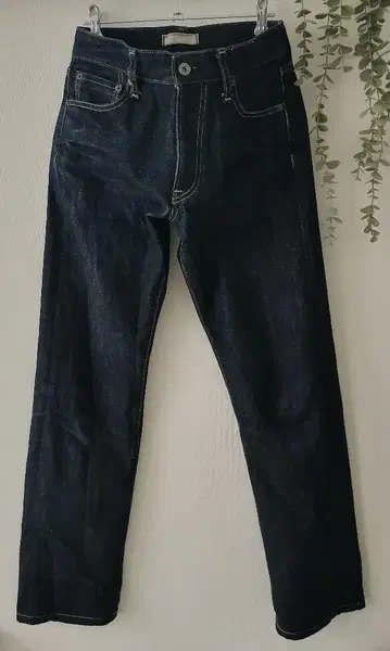 UNIQLO 스트레이트 데님 28인치