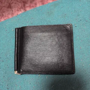 TAKEO KIKUCHI 블랙 가죽 머니클립