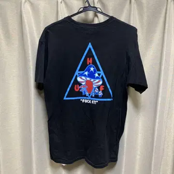 HUF 블랙 T셔츠