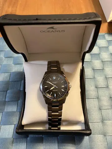 OCEANUS Tough MVT. 손목시계 블랙