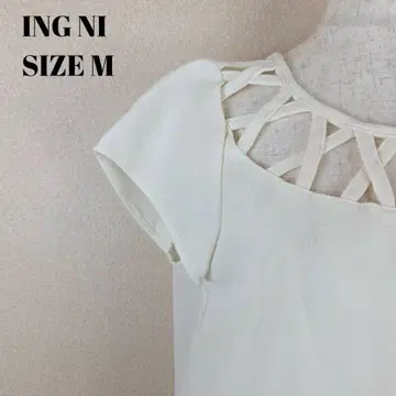 INGNI 잉그 상의 티셔츠 크로스 디자인 새상품급 성숙/러블리