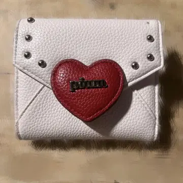 pium 러브레터 스터드 지갑