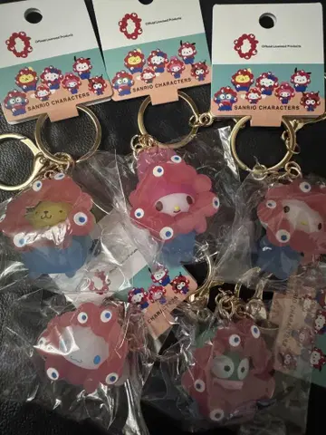 산리오 미야쿠미야쿠 클리어 키링