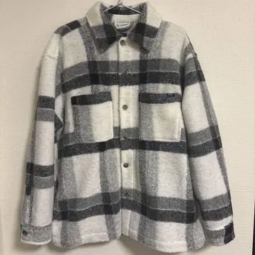 ZARA 체크 무늬 자켓 M 사이즈