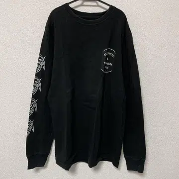 블랙 T셔츠
