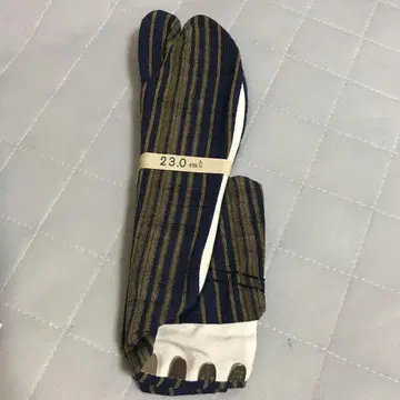 네이비와 골드 스트라이프 타비 23.0 cm  실크