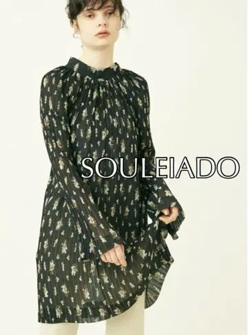 미사용 SOULEIADO 소레이아도 3.9만 쉬폰 플리츠 블라우스