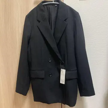 [ 새상품 택 포함 ] GU 더블 브레스트 자켓 XL 블랙 인기 완판템