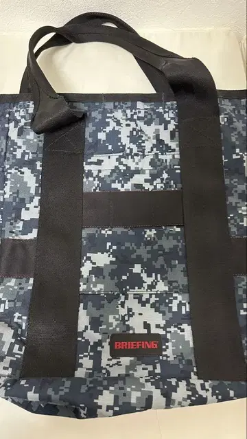 브리핑 토트백