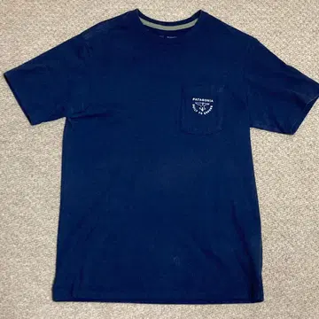 Patagonia 포켓 부착 T셔츠 XS 네이비