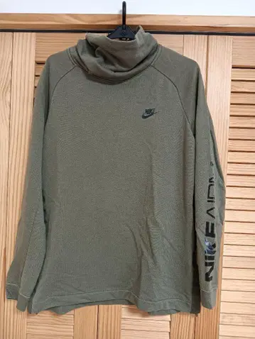 나이키 에어 맥스 하이넥 트레이닝복