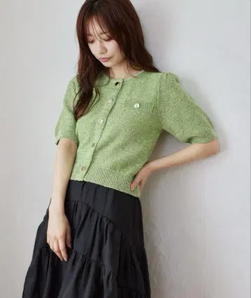 [익명 배송] 이번 시즌 신상 반팔 니트