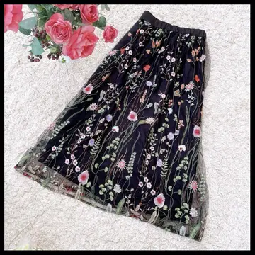 아멜리 2WAY AMELIA TULLE SKIRT 샤샤 스커트 자수