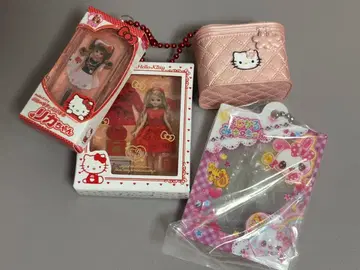 키티 리카짱 가챠가챠 키링 세트