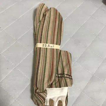 스트라이프 베이지 계열 타비 22.5cm