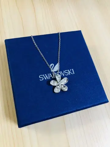 스와로브스키 Swarovski 목걸이 플라워