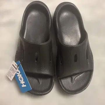 [ 미사용 새상품 ] HOKA ONE ONE 리커버리 샌들 24~25cm