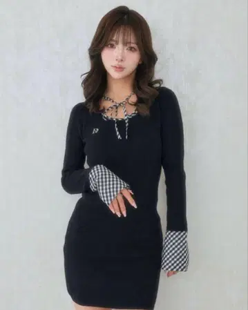 Darich 긴팔 니트 원피스 체크 블랙