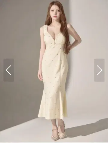 Jewels sifeel 드레스 비쥬 아이보리 쥬얼스