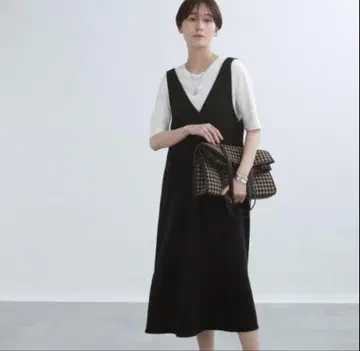 인디비 블랙 슬리브리스 롱 원피스