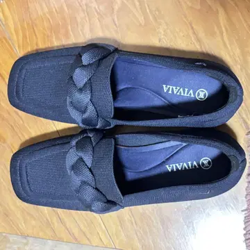 VIVAIA 뜨개질 디자인 로퍼 23cm