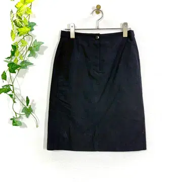 NATURAL BEAUTY BASIC 스커트(M) 타이트 무지 네이비