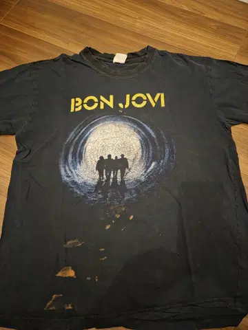 구제 의류 BON JOVI 2010 tour 티셔츠