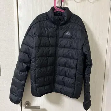 adidas 블랙 다운 자켓