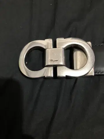 Ferragamo 실버 버클 벨트
