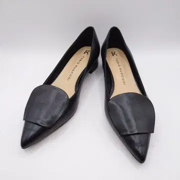 파비오 루스코니 블랙 가죽 스틸레토 플랫슈즈 25cm