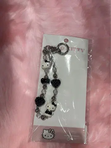 로리즈팜 키티 퀼팅 모바일 스트랩 블랙