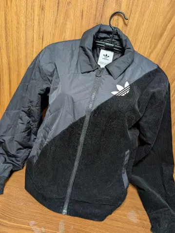 adidas 다운 자켓