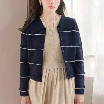 chesty 체스티 스캘럽 보더 세일러 가디건 니트