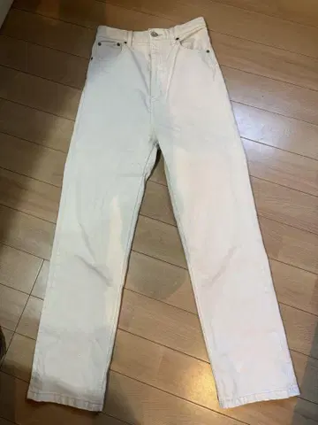 moussy 화이트 스트레이트 데님