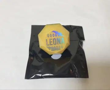 트위스테 레오나 링 라이트