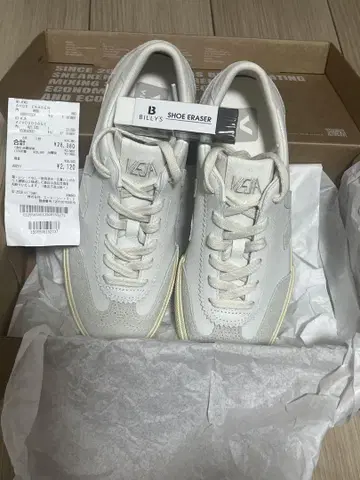 새상품)VEJA 화이트 스니커즈 BILLY'S SHOE ERASER 포함