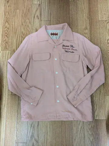 Weirdo 핑크 자수 셔츠