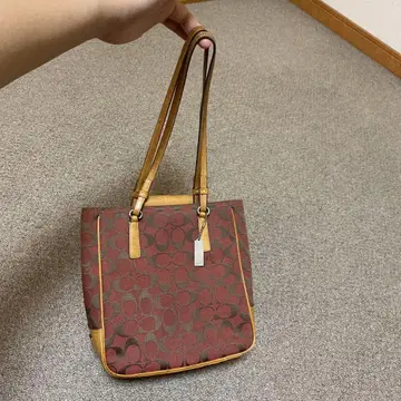 꽃무늬 숄더백 빨간색과 브라운