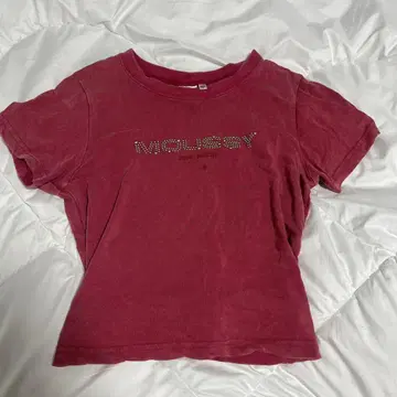 MOUSSY 버건디 T셔츠 EST.2000