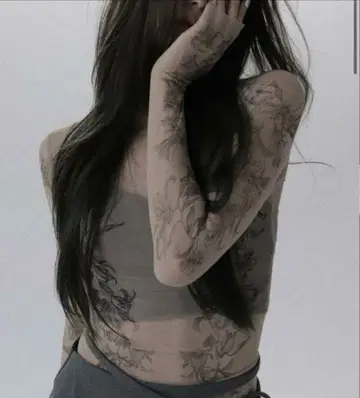 MELTTHELADY lily tattoo tops black