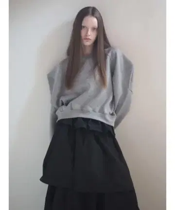 AMOMMA PUFF SLEEVE SWEAT (GREY) 속기모