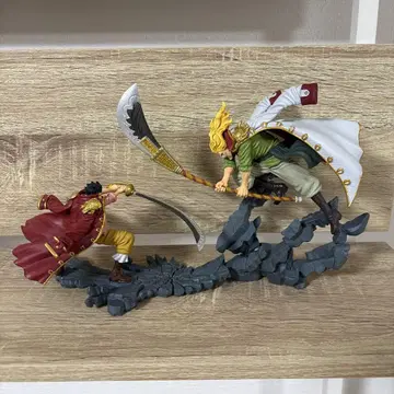 판매 종료까지 1일 원피스 MANHOOD 로저 흰 수염 세트