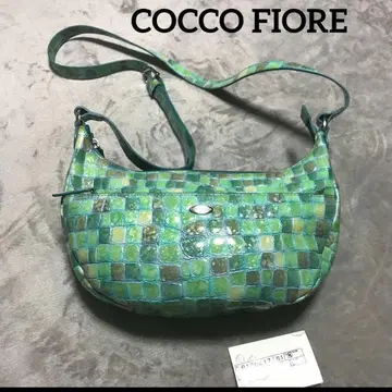 새상품급 COCCO FIORE 그린 계열 숄더백