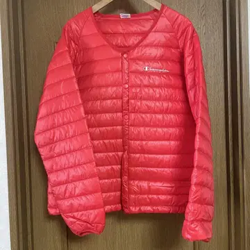 Champion 레드 다운 자켓 O 사이즈