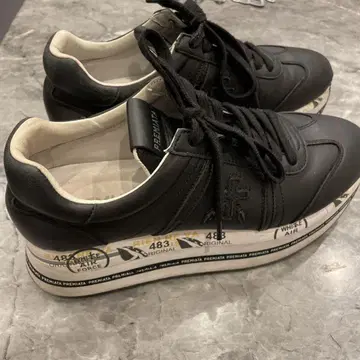 Premiata 블랙 통굽 스니커즈 39