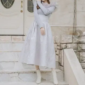 하이웨스트 자카드 턱 플레어 스커트