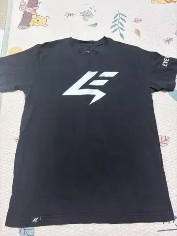 A7 블랙 T셔츠 S사이즈