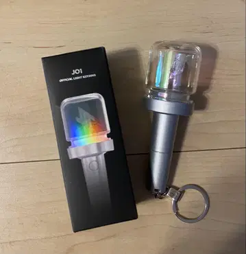 J01 공식 미니 라이트 스틱 키링 포함