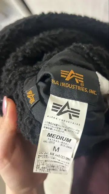 [ Alpha industries ] 알파인더스트리즈 리버서블